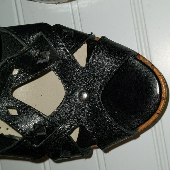 BCBG Paris Women's Size 7.5 Cork Wedge Heel Slip On Sandals - Picture 5 of 14